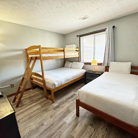 Spacious Modern Condo - 1St Floor - One Block To The Beach Myrtle Beach Luaran gambar